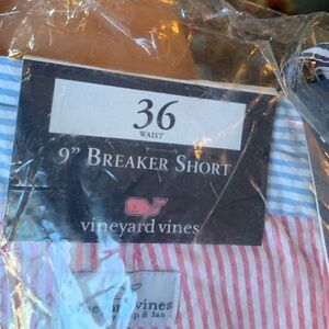 New with Tags Mens Vineyard Vines 9” Seersucker Shorts size 36